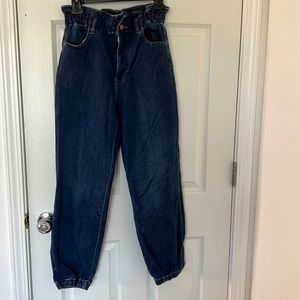 Super High Waisted Elastic Waist Supersoft Jogger Jeans